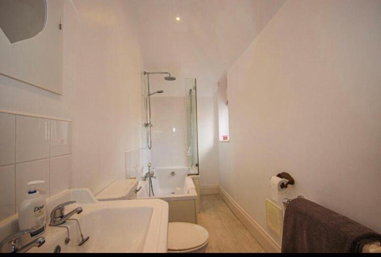 Light And Airy Central Lyme Regis Appartment With Parking Zewnętrze zdjęcie